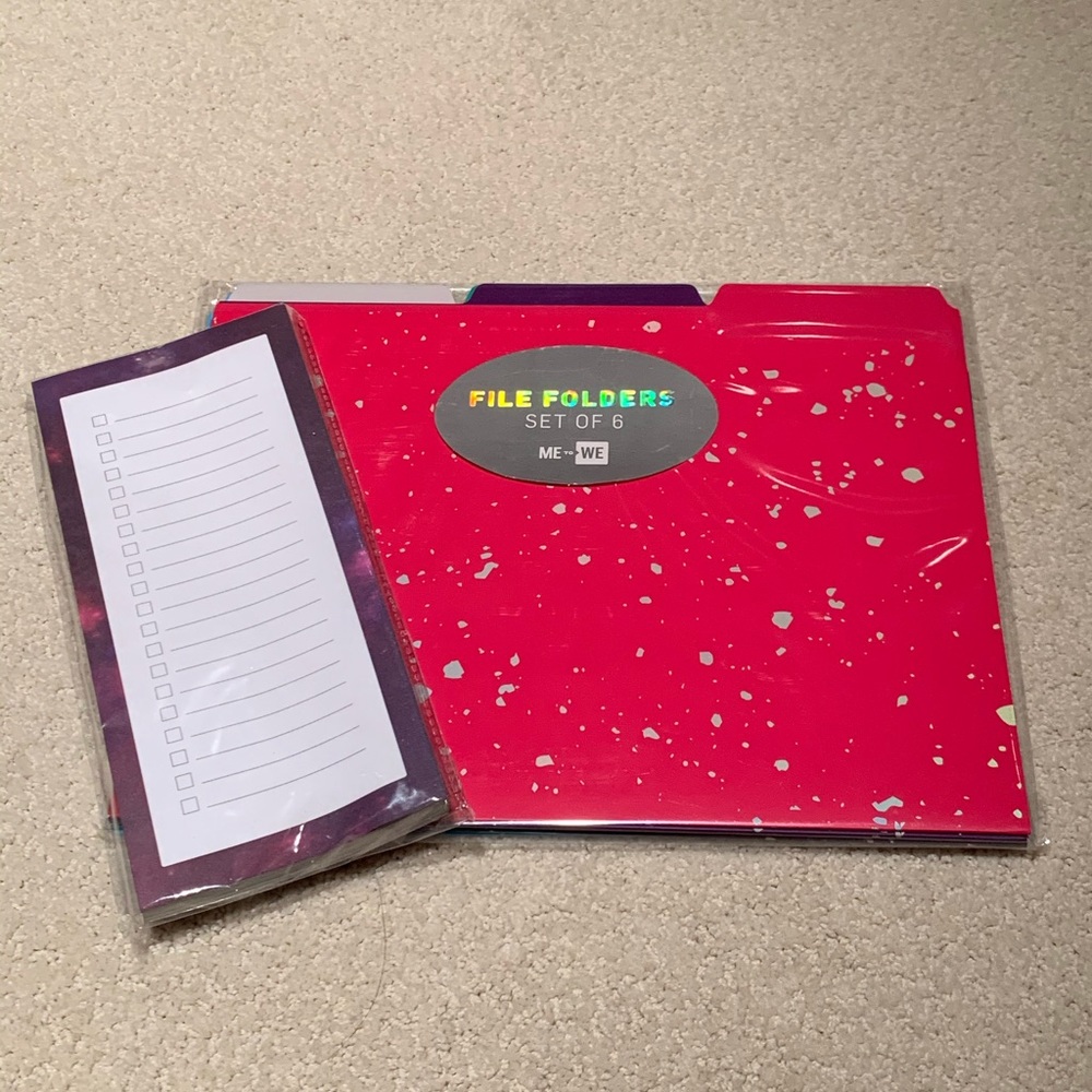Stationary Set -File Folder and Notepad